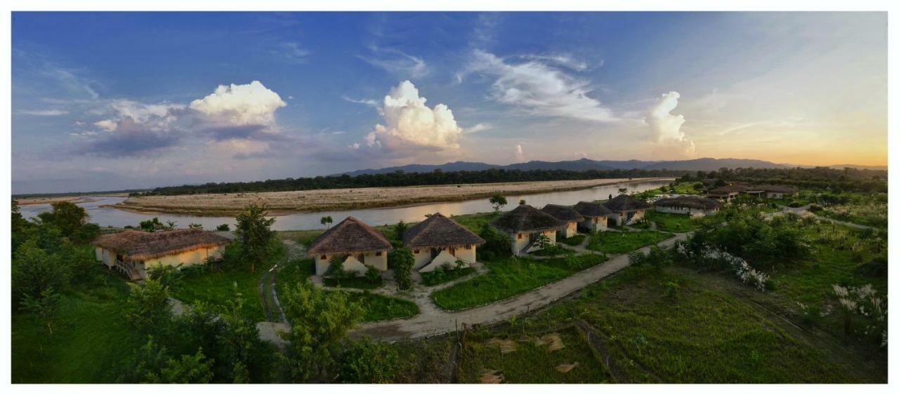 Barahi Jungle Lodge Meghauli Exterior foto
